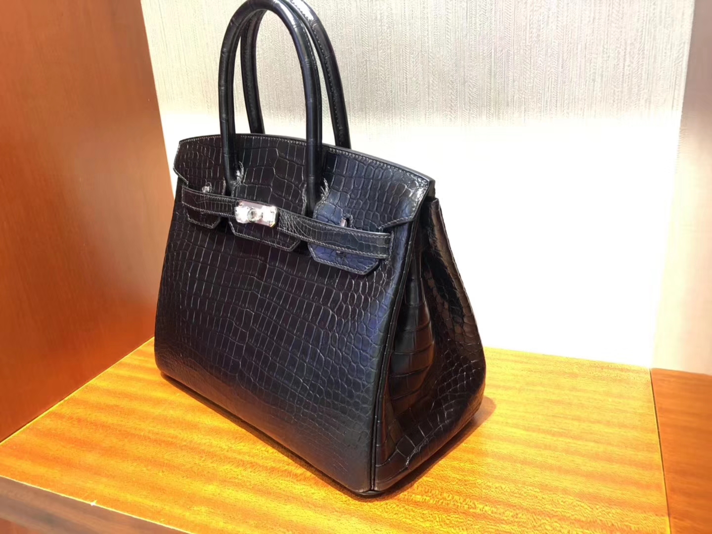 スポットエルメスバーキンバッグエルメスマットクロコダイルレザープラチナバッグBirkin30CMck89ブラックシルバーバックル