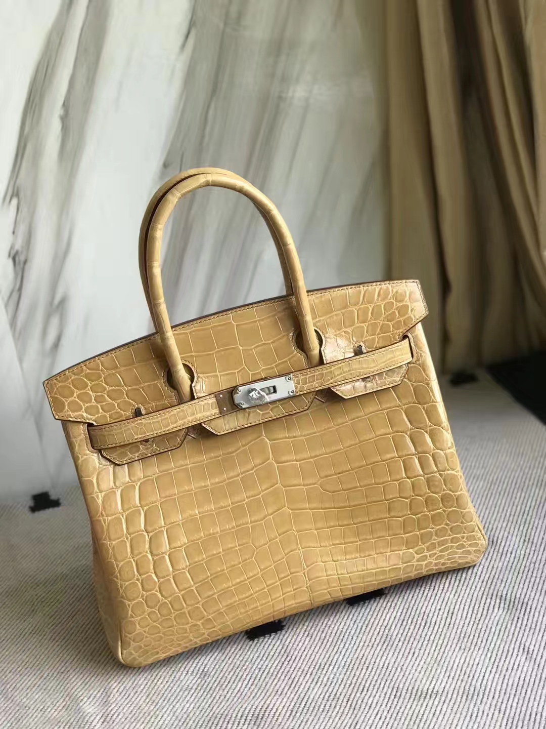 エルメスバーキンレディースバッグエルメスシャイニークロコダイルレザーBirkin30プラチナバッグ1Cアプリコットシルバーバックル