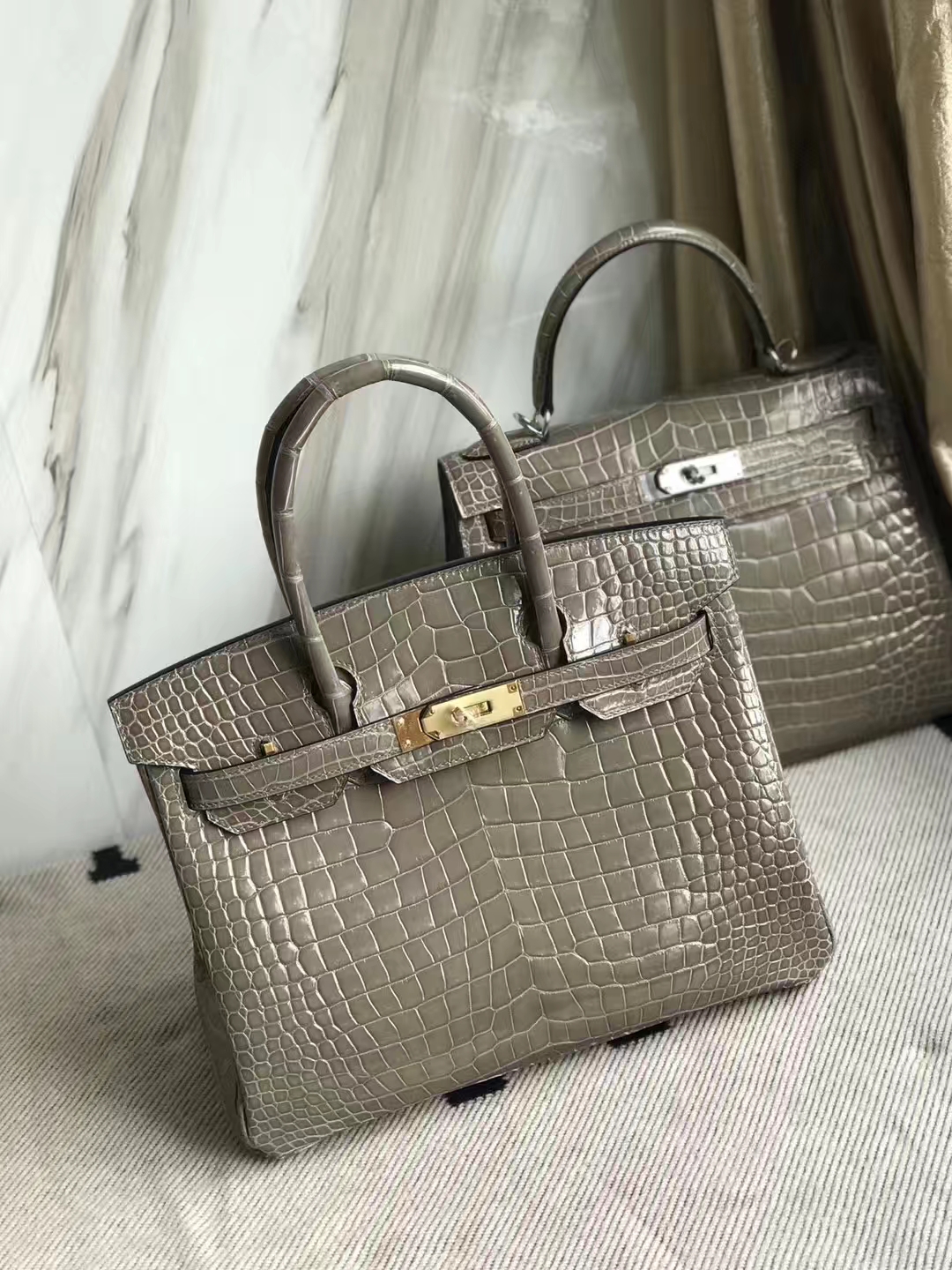 エルメスバーキンバッグエルメスシャイニークロコダイルレザーC81ターコイズグレープラチナバッグBirkin30CMゴールドバックル