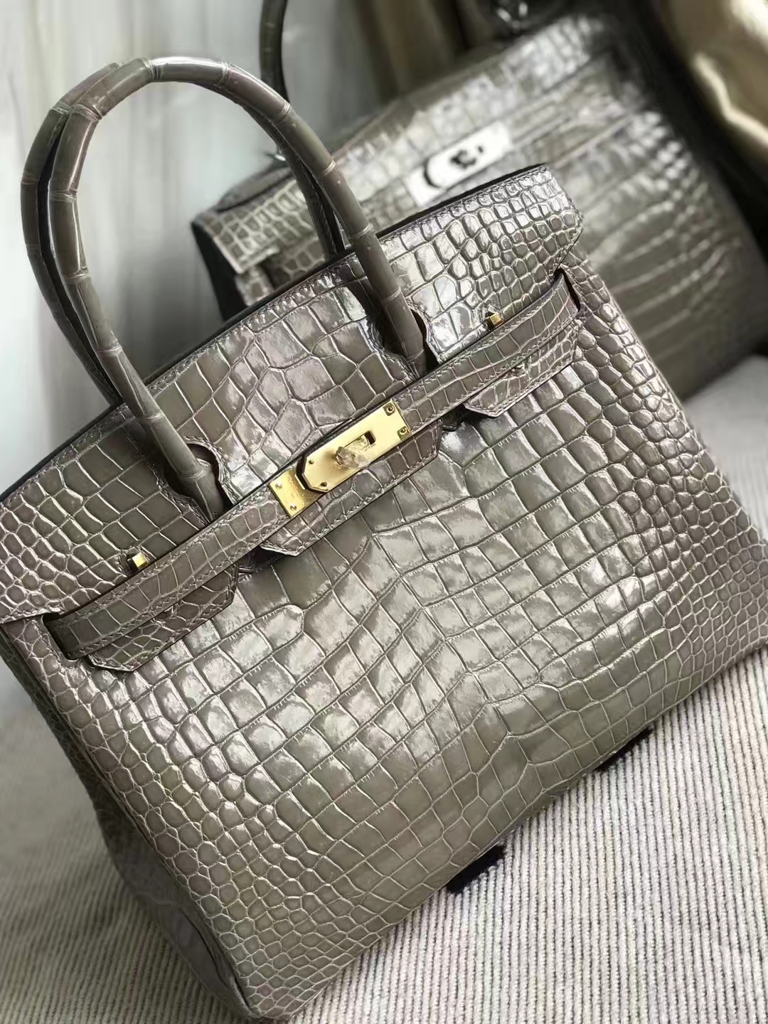 エルメスバーキンバッグエルメスシャイニークロコダイルレザーC81ターコイズグレープラチナバッグBirkin30CMゴールドバックル