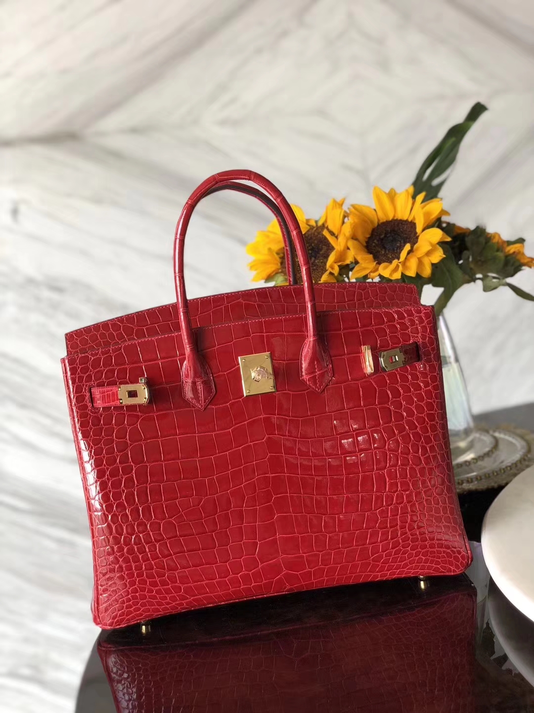 エルメスバッグ公式サイトエルメスCK95フェラーリレッドシャイニークロコダイルレザープラチナバッグBirkin35CMゴールドバックル