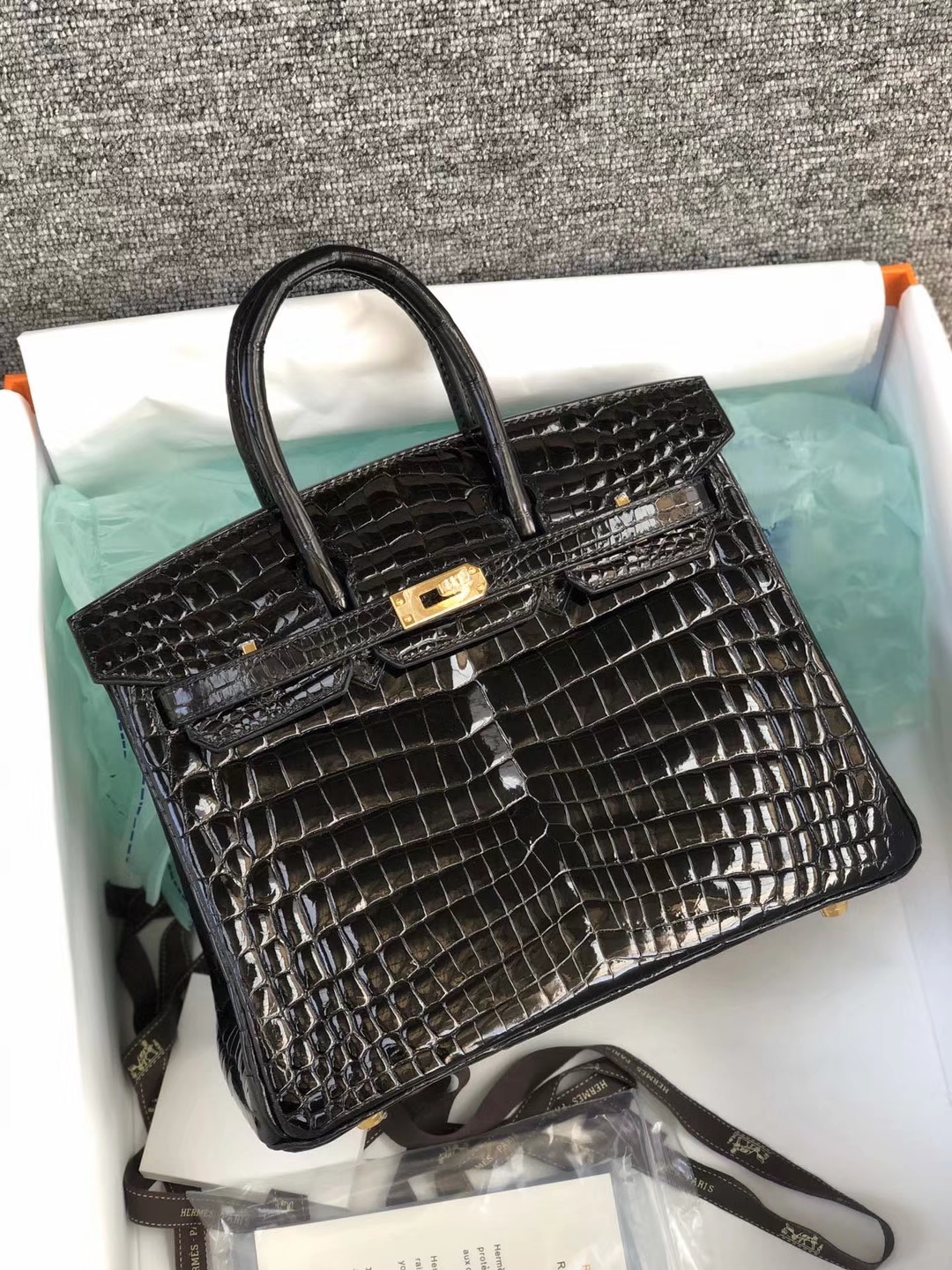 スポットエルメスバーキンレディースバッグエルメスシャイニーアーチビーズクロコダイルレザープラチナバッグBirkin25CMCK89ブラックゴールドバックル