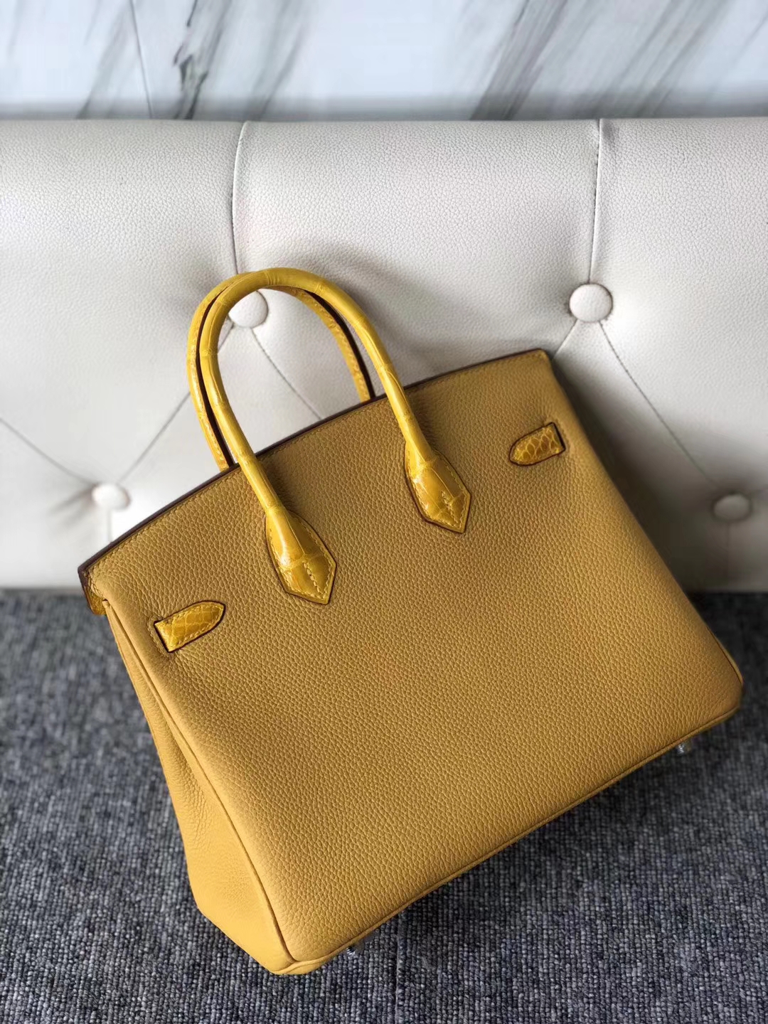 カスタマイズされたエルメスBirkin25CMエルメス9Dアンバーイエロークロコダイルレザー、トーゴレザータッチシリーズプラチナシルバーバックル