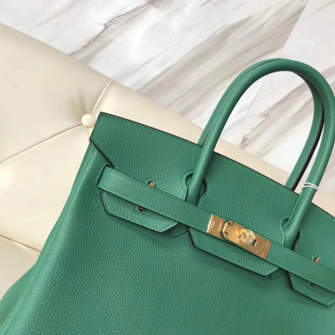 エルメスBirkin30CMエルメス秋冬新色U4ベルベットグリーントーゴカーフスキンプラチナバッグゴールドバックル