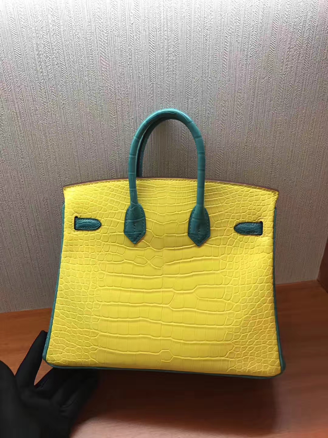 エルメスバッグ公式サイトエルメス9Rレモンイエロースペル7FピーコックブルーマットクロコダイルレザーBirkin25プラチナバッグ