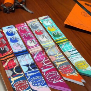 財布・小物展示|オリジナルシングルクオリティエルメスツイリーシルクスカーフ「ホース」100%シルクレディースシルクスカーフ85 * 5CM