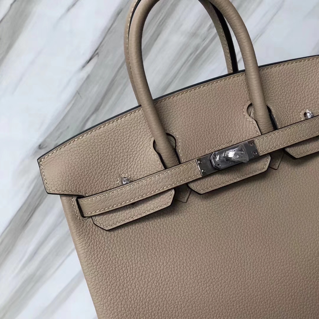 スポットエルメスプラチナバッグ価格エルメスオリジナルカーフスキンプラチナバッグBirkin25CMS2ウィンドブレーカーグレーシルバーバックル