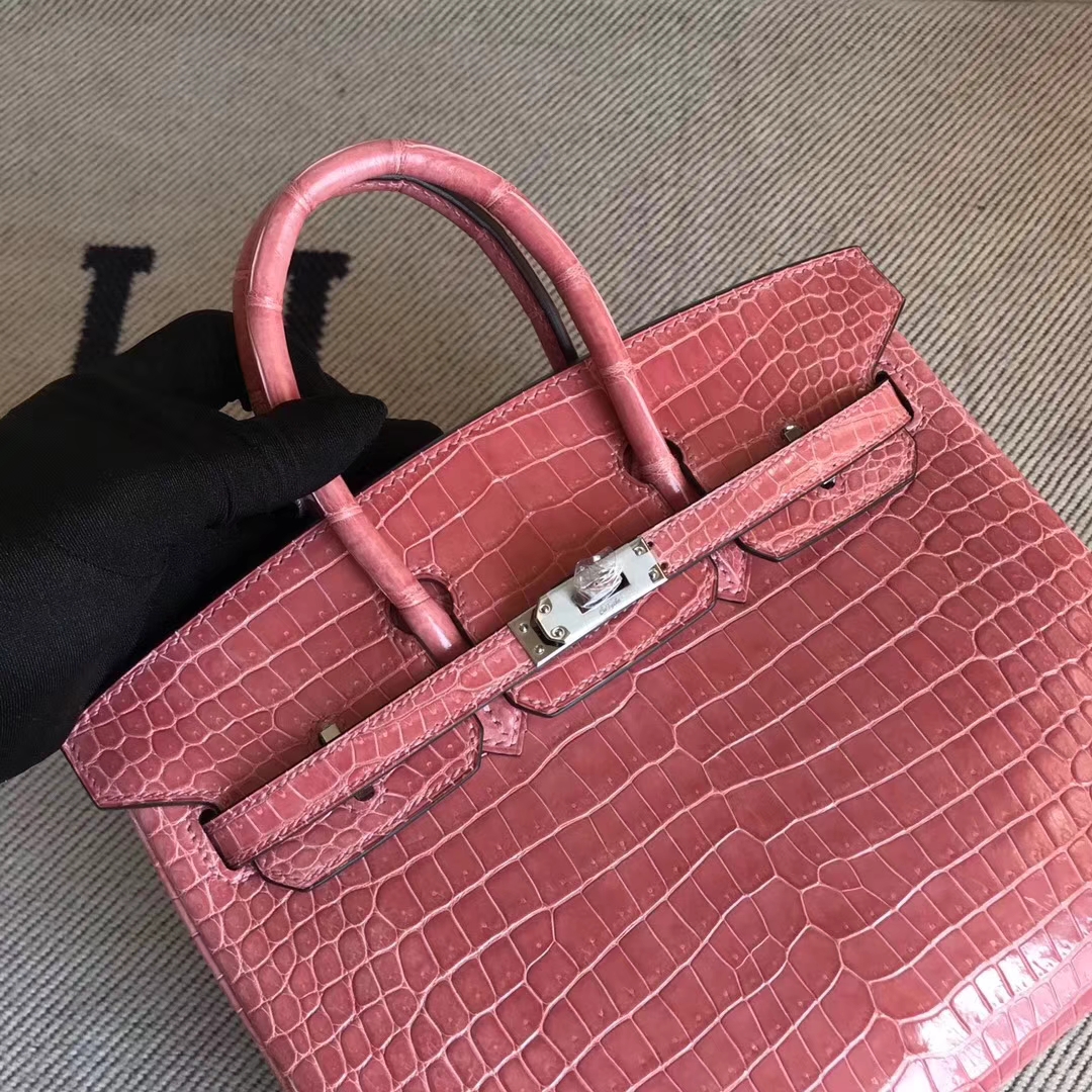 エルメスレディースバッグ卸売エルメスI5フラミンゴピンクシャイニークロコダイルレザープラチナバッグBirkin25CMシルバーバックル