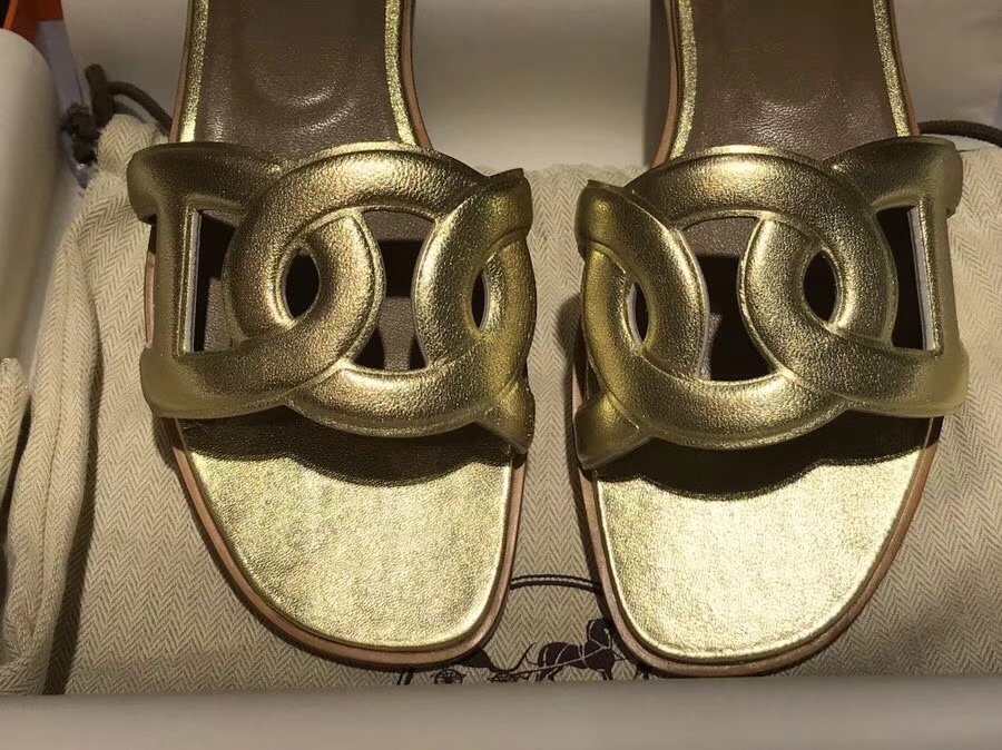 エルメスレディースシューズエルメスニューピッグノーズリングバックルフラットスリッパローカルタイラントゴールド35〜41