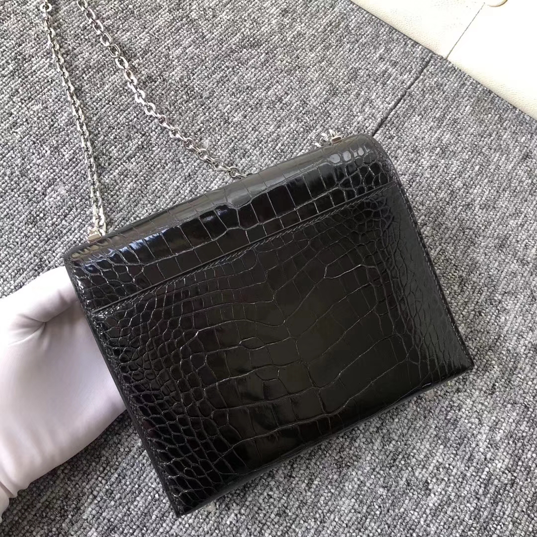 カスタマイズされたエルメスピストルバッグエルメスVerrou17.5cmCK89ブラッククロコダイルレザーシルバーバックル