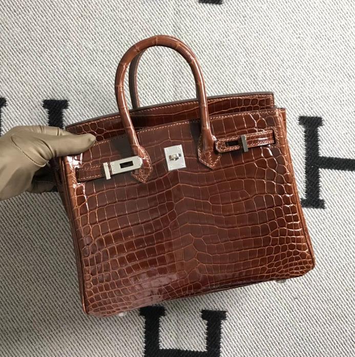 スポットエルメスバーキンレディースバッグエルメスブラウンピカピカクロコダイルレザープラチナバッグBirkin25CMシルバーバックル