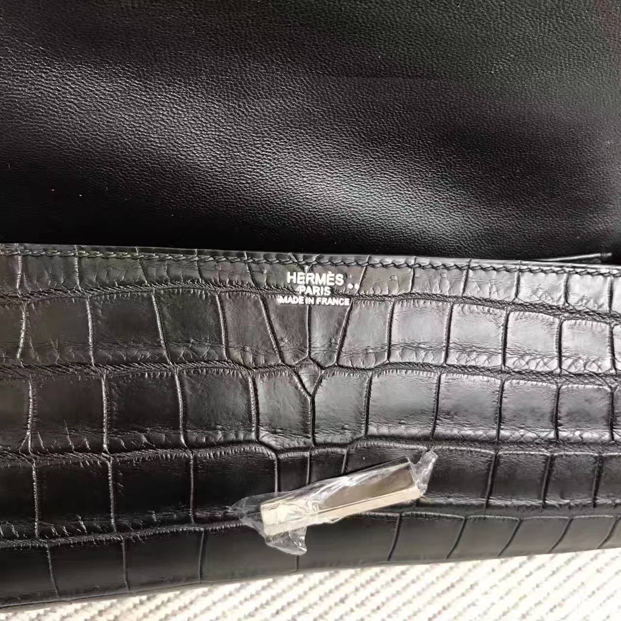 エルメスバッグ公式サイトエルメスCK89ブラックマットツーポイントナイルクロコダイルピッグノーズクラッチ25cm