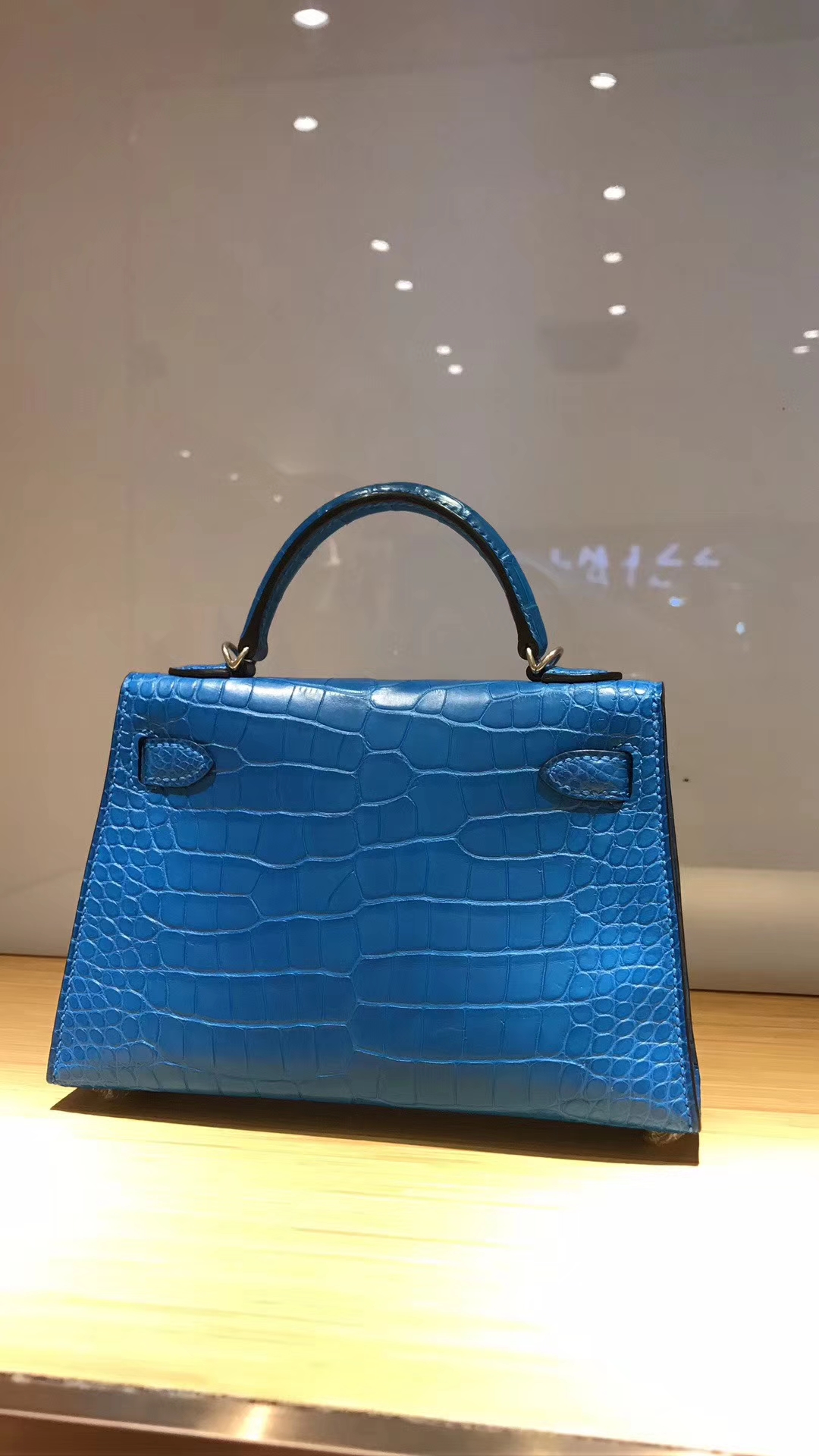 エルメスミニケリー22CM7Qギリシャブルーマットスクエアクロコダイルレザー-hermes.earth エルメスミニケリー22CM7Qギリシャブルーマットスクエアクロコダイルレザー