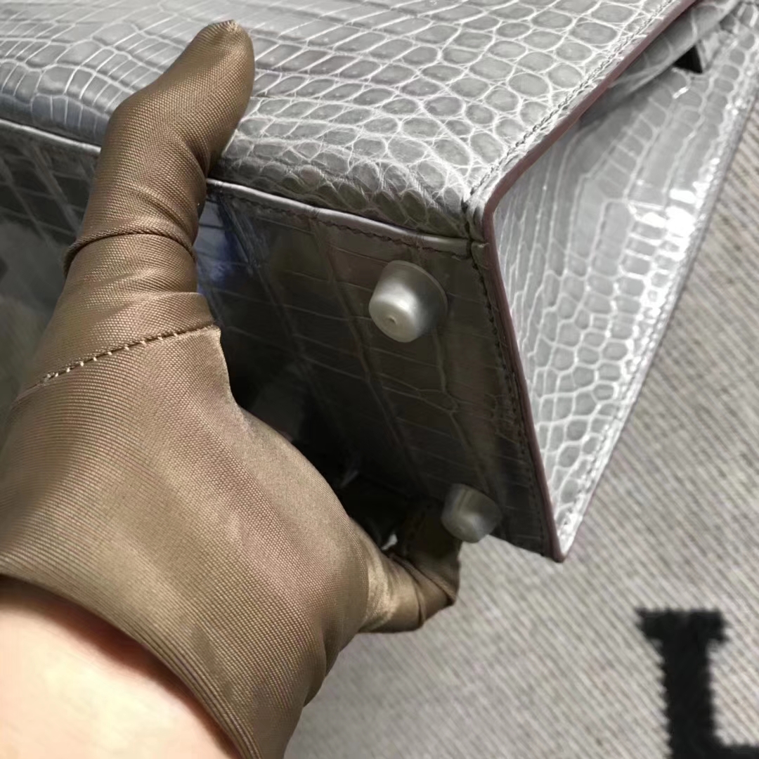 エルメステケリー25CMエルメスターコイズグレーシャイニーナイルクロコダイルレザーケリーバッグケリーウィメンズバッグシルバーバックル-hermes.earth エルメステケリー25CMエルメスターコイズグレーシャイニーナイルクロコダイルレザーケリーバッグケリーウィメンズバッグシルバーバックル
