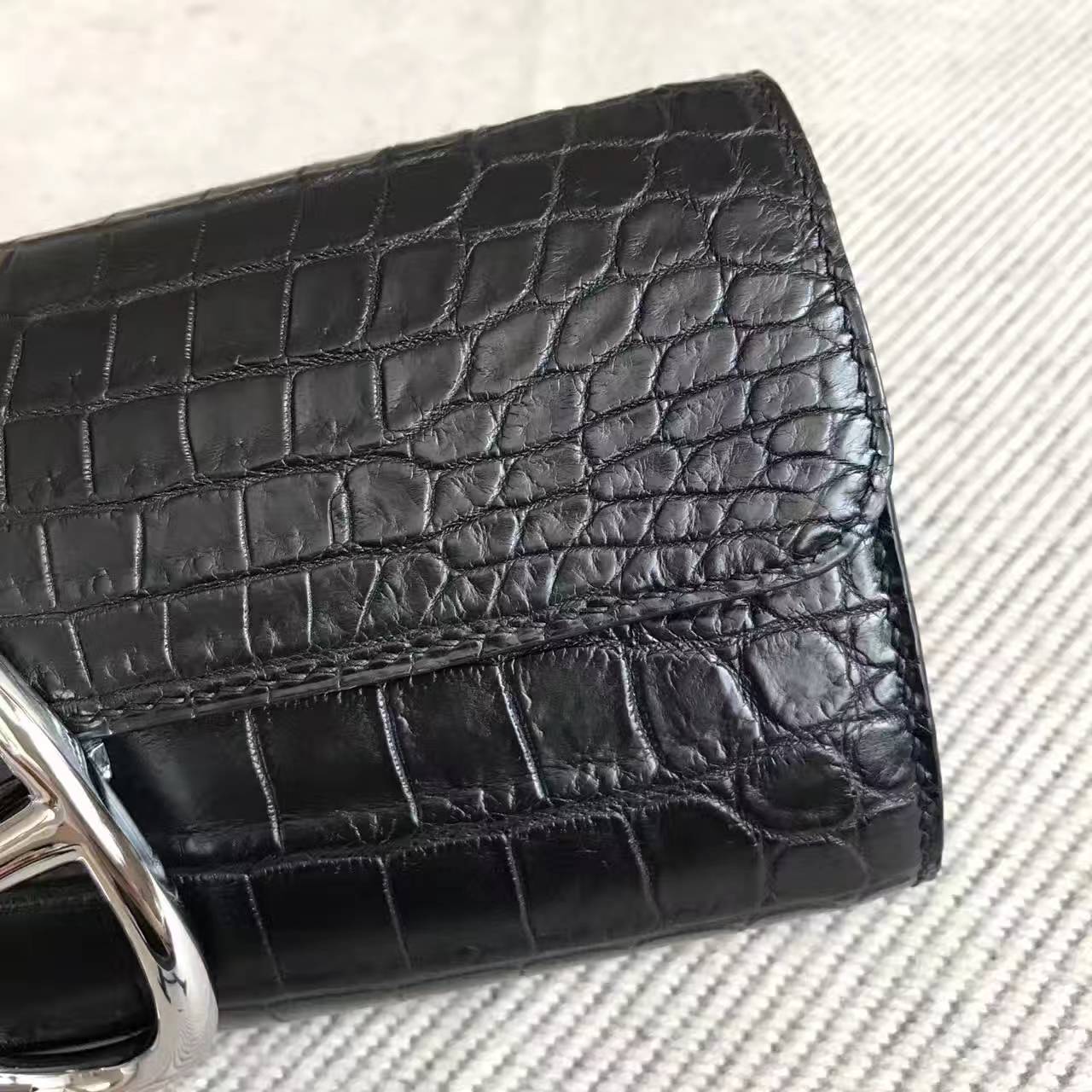 エルメスバッグ公式サイトエルメスCK89ブラックマットツーポイントナイルクロコダイルピッグノーズクラッチ25cm