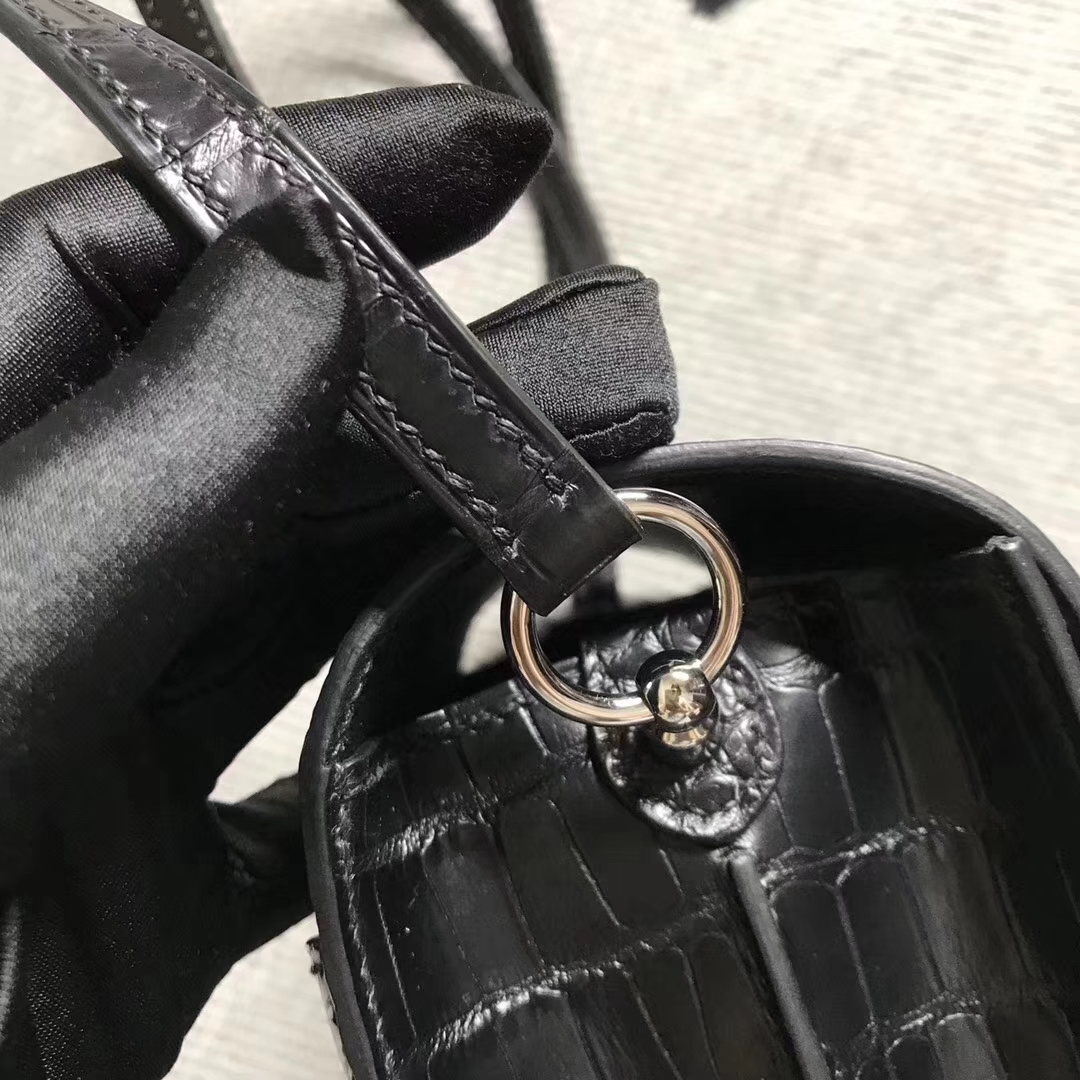 エルメスピッグノーズバッグエルメスルーリス19CMブラックマットクロコダイルレザーシルバーバックル-hermes.earth エルメスピッグノーズバッグエルメスルーリス19CMブラックマットクロコダイルレザーシルバーバックル