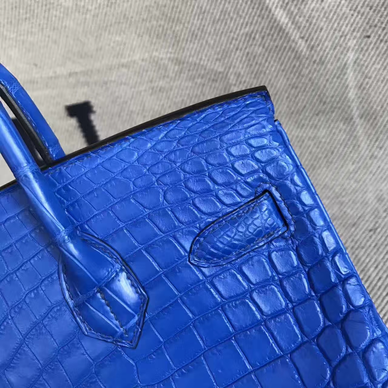 エルメスバッグ公式サイトエルメスプラチナバッグBirkin30cm7Tエレクトリックブルーマットツーポイントクロコダイルレザー