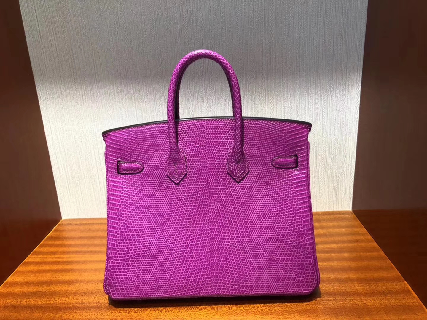 エルメスプラチナバッグカスタムエルメスシャイニートカゲスキンプラチナバッグBirkin25CML3ローズパープルゴールドバックル