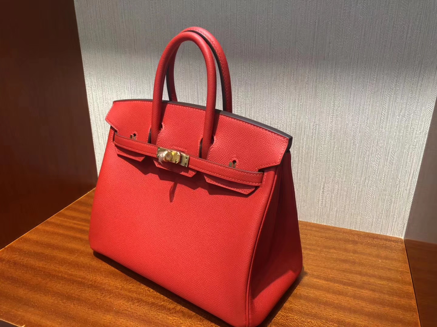 スポットエルメスプラチナバッグエルメス2019最新カラーS3ハートレッドエプソムレザーBirkin25CMゴールドバックル