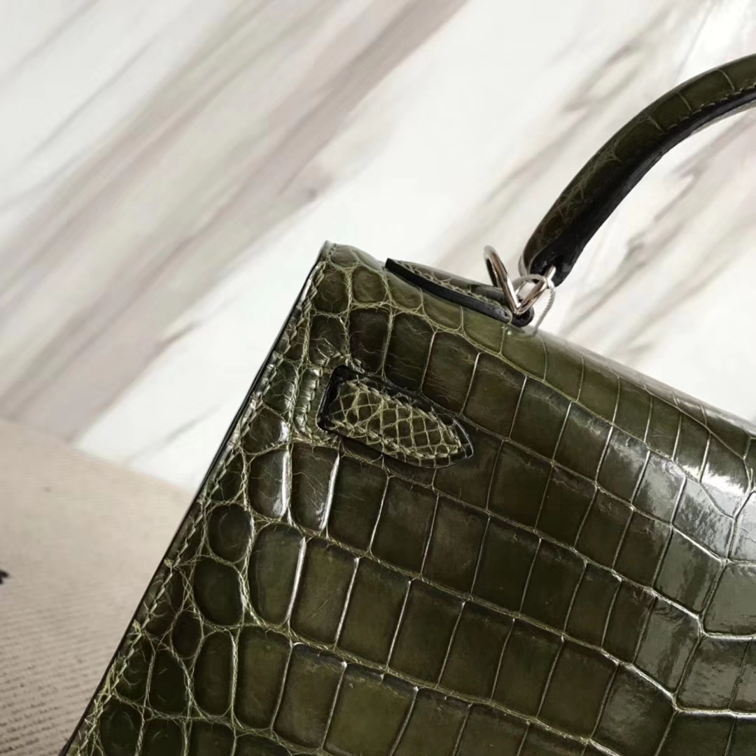 スポットエルメスバッグ価格エルメス光沢のあるクロコダイルスキンケリーバッグKelly25CM6Hオリーブグリーンシルバーバックル