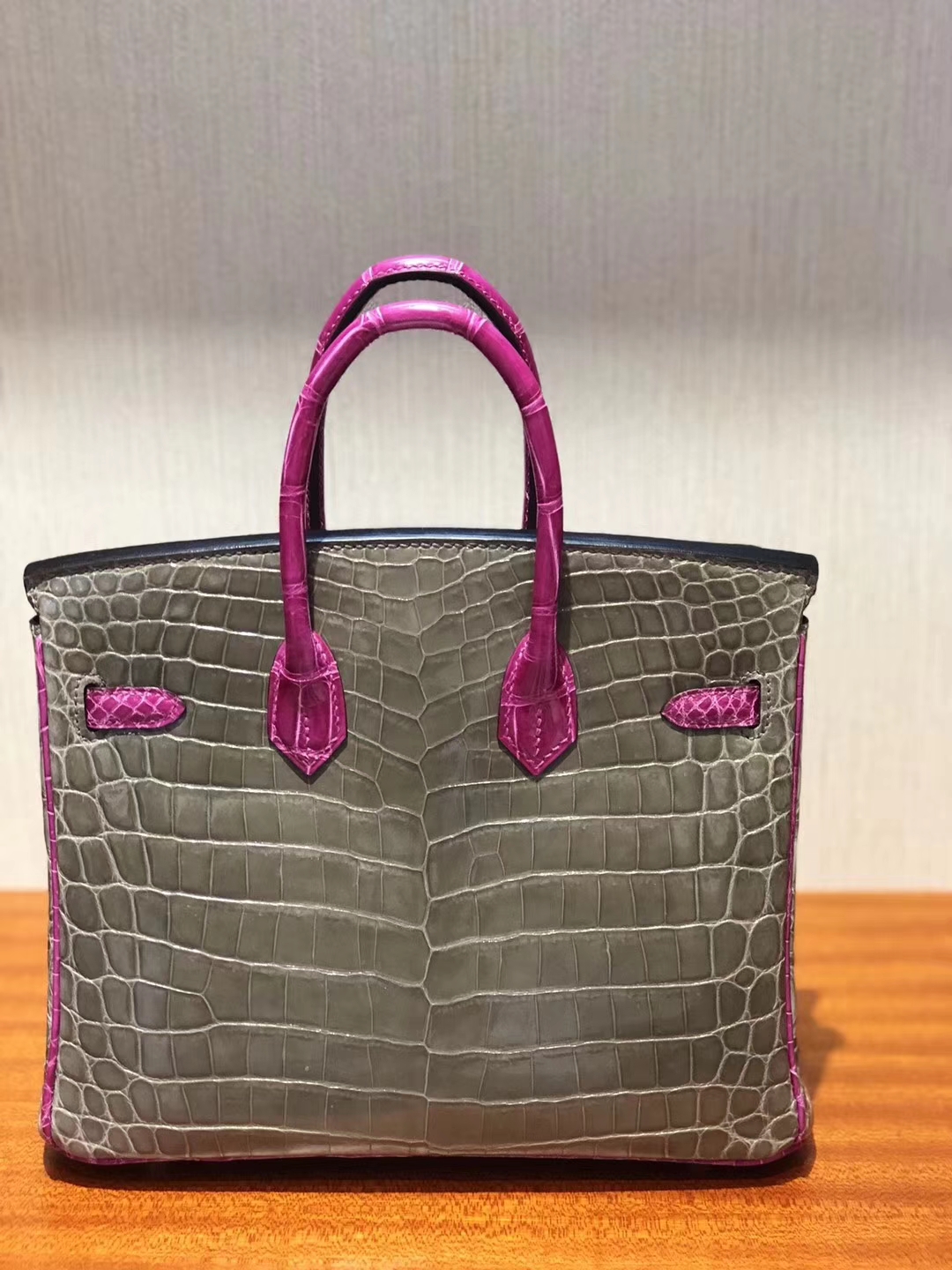 エルメスカラーマッチングプラチナバッグBirkin25CMCK81タートルドーブグレー/J5アラビアンナイトピンクパープルシャイニークロコダイルレザー