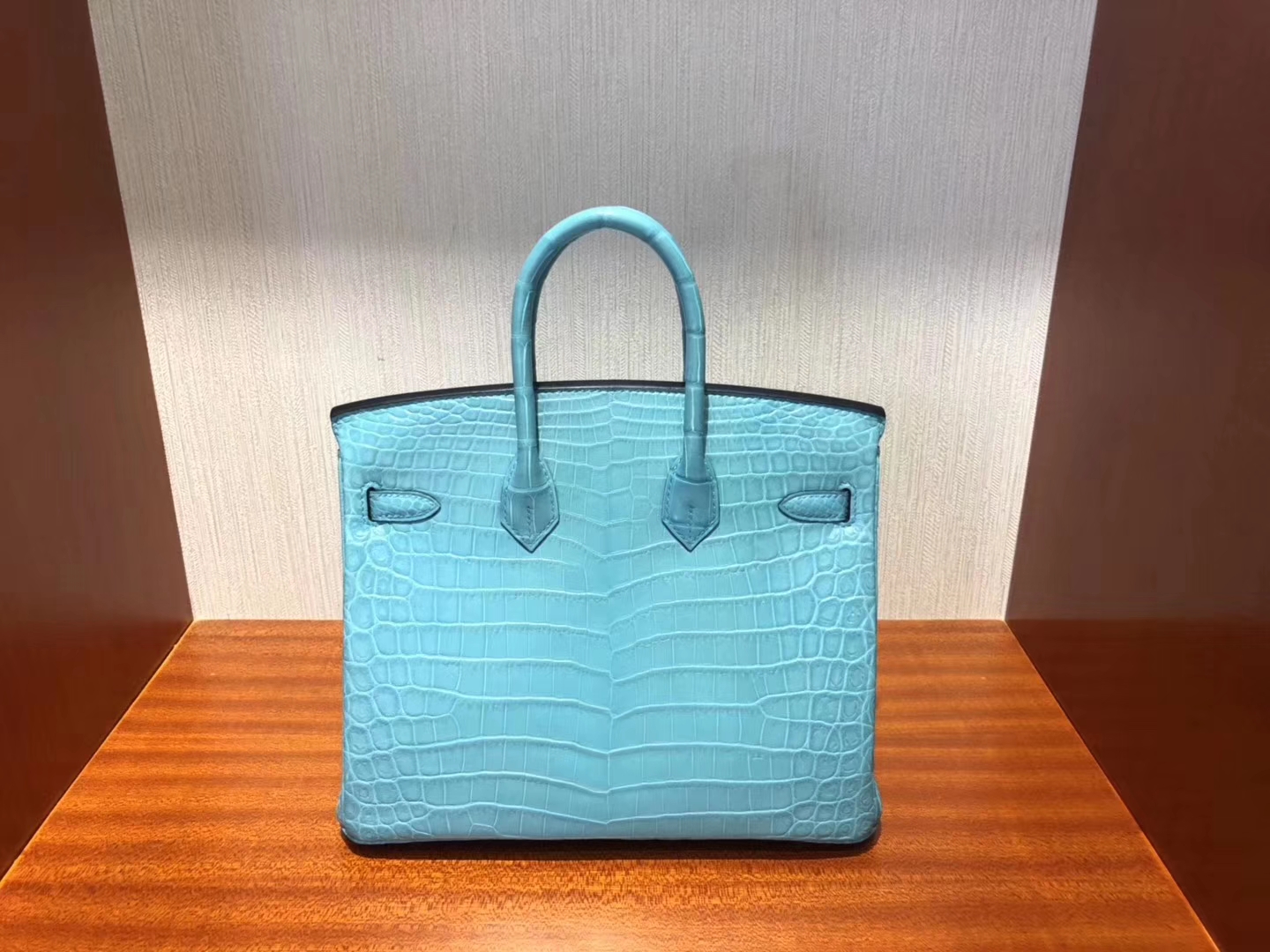 スポットエルメスクロコダイルレザーレディースバッグエルメス輸入マットクロコダイルレザーBirkin25プラチナバッグ3Zセントシルブルーシルバーバックル