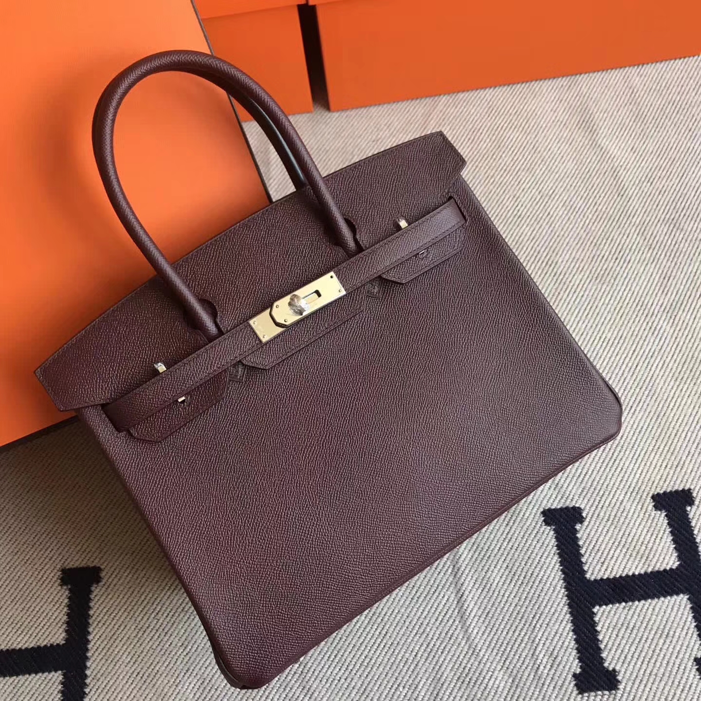 エルメスレディースバッグ価格エルメスCK57ボルドーワインレッドエプソムレザーBirkin30プラチナバッグシルバーバックル