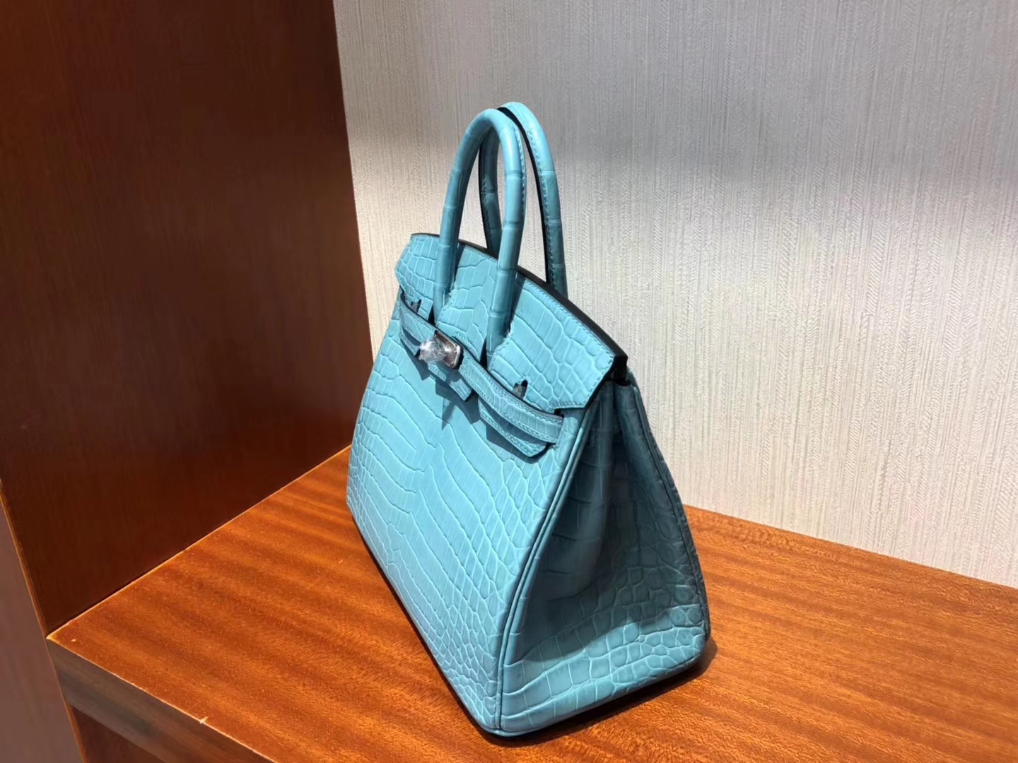 スポットエルメスクロコダイルレザーレディースバッグエルメス輸入マットクロコダイルレザーBirkin25プラチナバッグ3Zセントシルブルーシルバーバックル