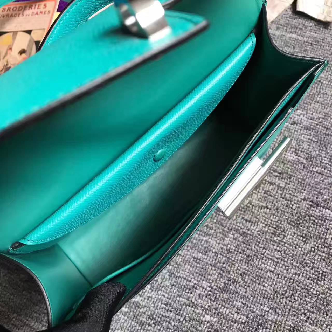 エルメスバッグ公式サイトエルメスヴェルーマシンガンバッグ24cm7Fピーコックブルーオリジナルエプソムレザー