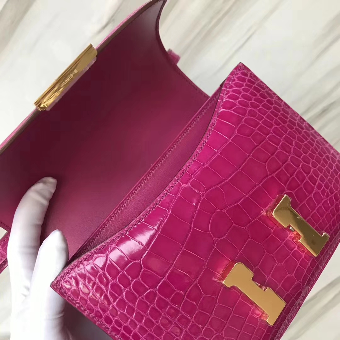 エルメスバッグカスタムエルメスシャイニークロコダイルレザースチュワーデスバッグConstance18CMJ5アラビアンナイトピンクパープルゴールドバックル