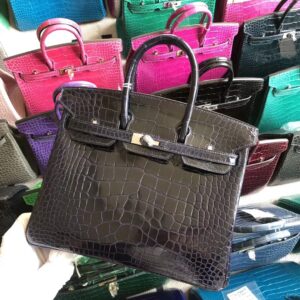 バーキン展示｜エルメスブルーサフィールクロコダイル ポロサスシャイニーハンドバッグシルバー金具 濃紺のバーキン 静寂で美意識の高いブルー HERMES Birkin Blue S…