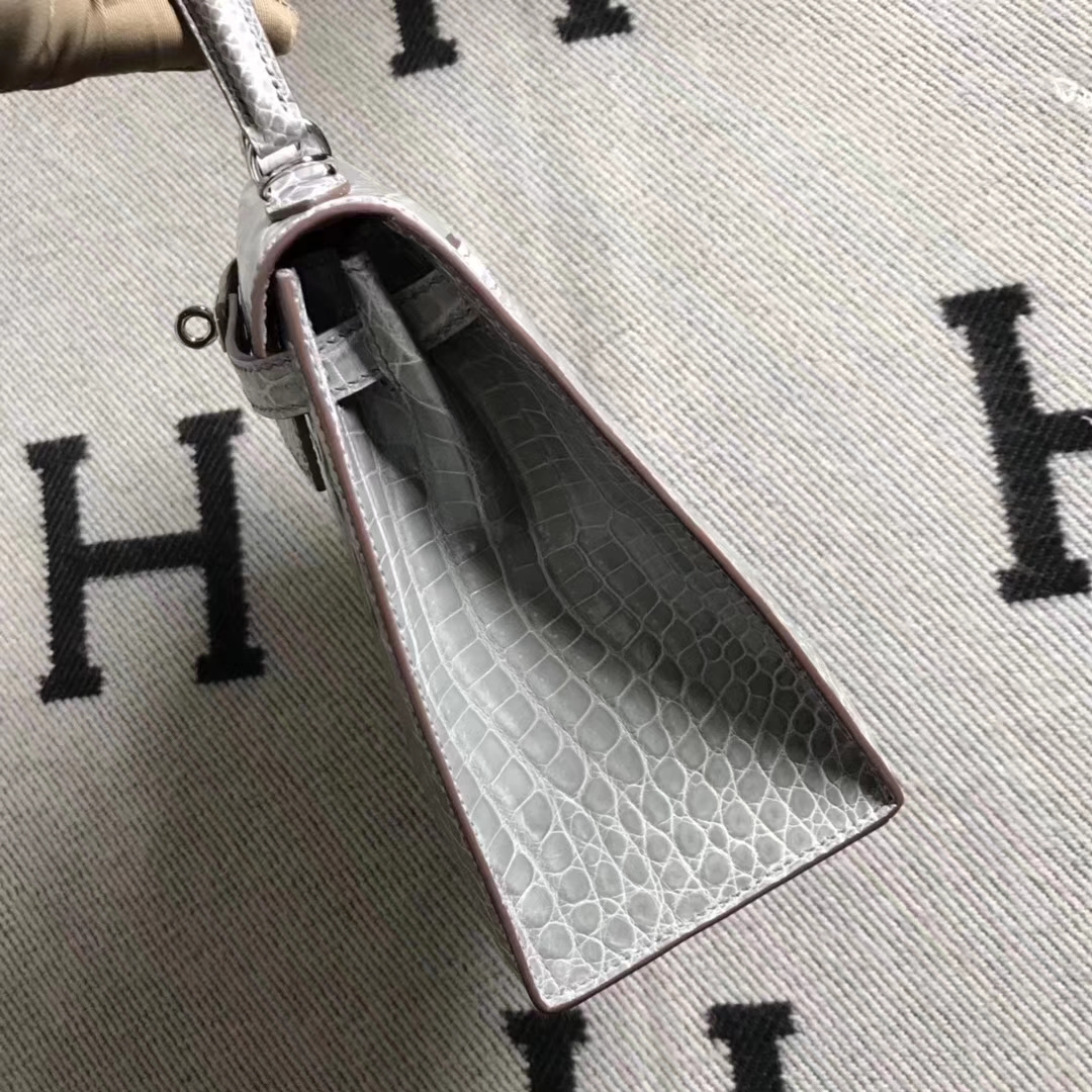 エルメステケリー25CMエルメスターコイズグレーシャイニーナイルクロコダイルレザーケリーバッグケリーウィメンズバッグシルバーバックル-hermes.earth エルメステケリー25CMエルメスターコイズグレーシャイニーナイルクロコダイルレザーケリーバッグケリーウィメンズバッグシルバーバックル