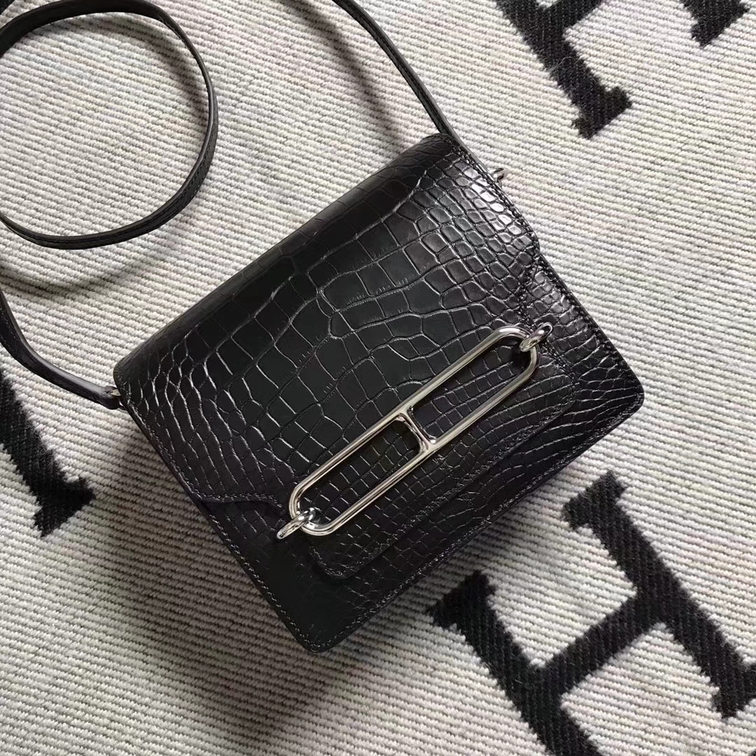 エルメスピッグノーズバッグエルメスルーリス19CMブラックマットクロコダイルレザーシルバーバックル-hermes.earth エルメスピッグノーズバッグエルメスルーリス19CMブラックマットクロコダイルレザーシルバーバックル