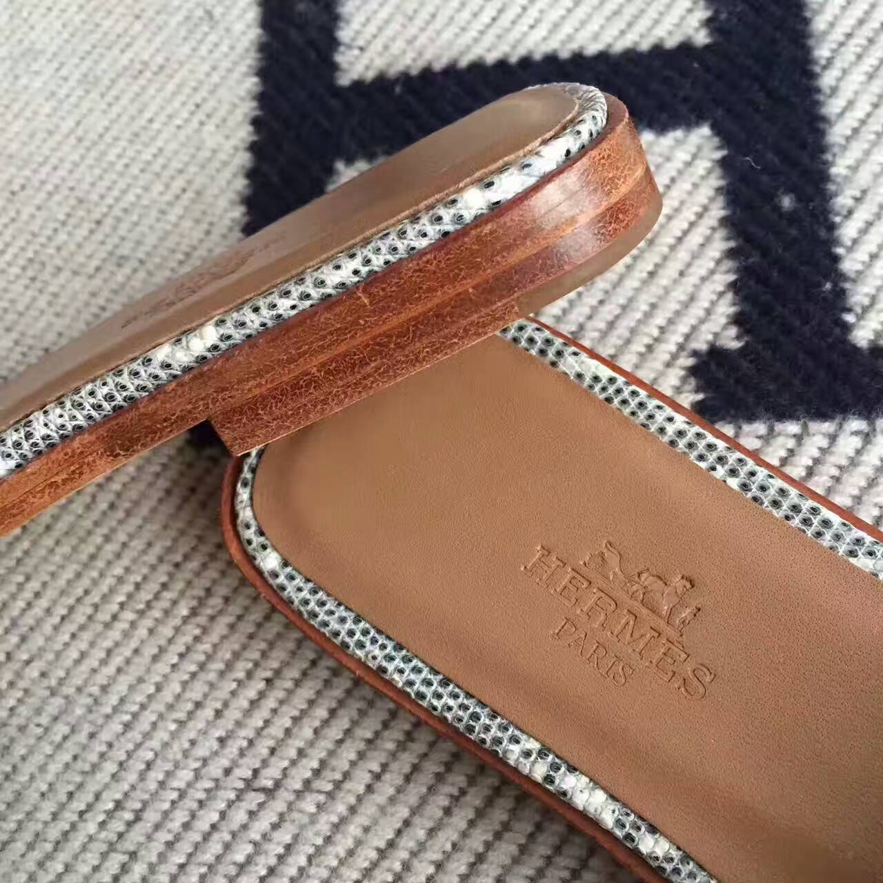 エルメスエルメス01原色/小さなヒマラヤ色輸入トップトカゲ革手作りスリッパ35-42ヤード-hermes.earth エルメスエルメス01原色/小さなヒマラヤ色輸入トップトカゲ革手作りスリッパ35-42ヤード