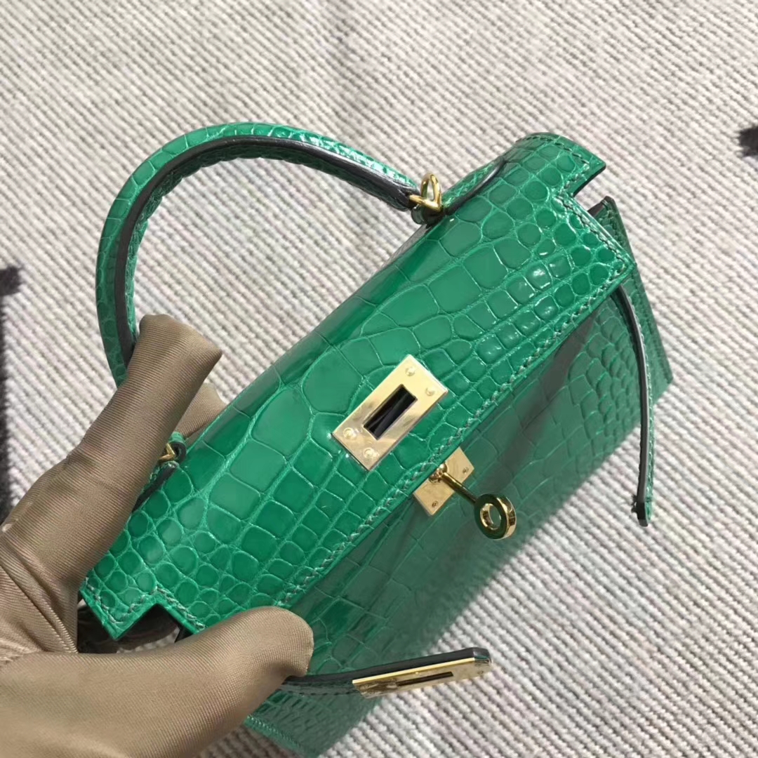 エルメスミニケリーバッグ2世代エルメスミニケリー-2エメラルドグリーンシャイニークロコダイルレザーゴールドバックル